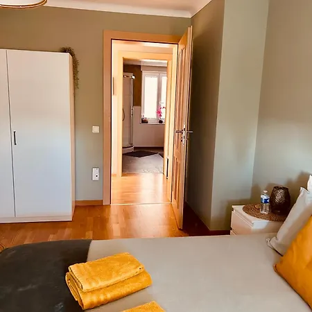 Guest House *