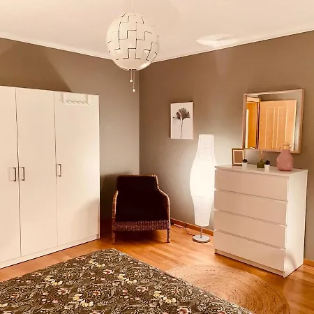 Проживание в семье Guest House *