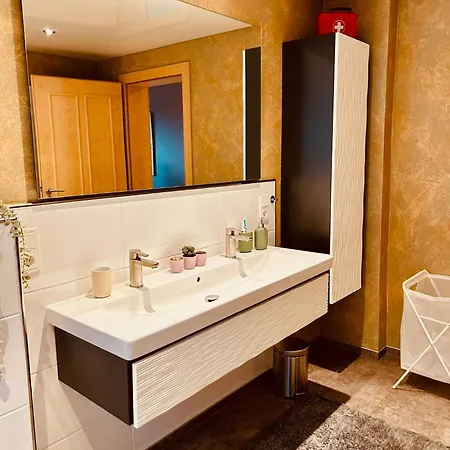 Guest House Privatunterkunft *